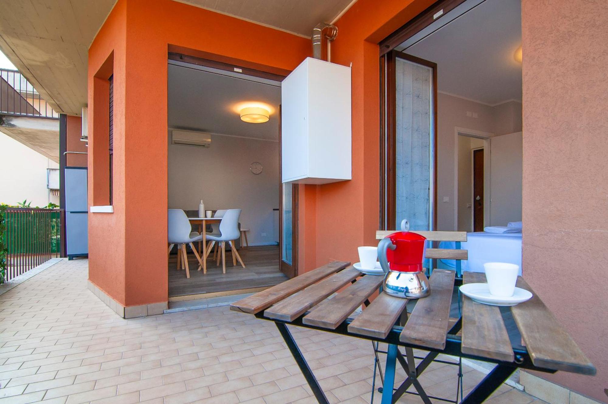 Sangiohouse - Parking & Wifi Apartment Verona Bagian luar foto